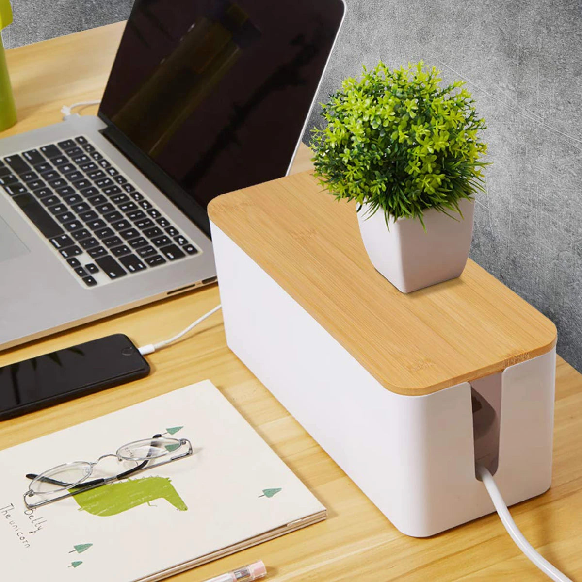 Caja organizadora de cables con tapa de bambú